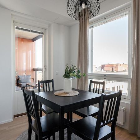 "Pyynikinkulma" - 1Br Apt With Stunning Views, Sauna & Balcony - Hosted By 2Ndhomes Tammerfors Exteriör bild